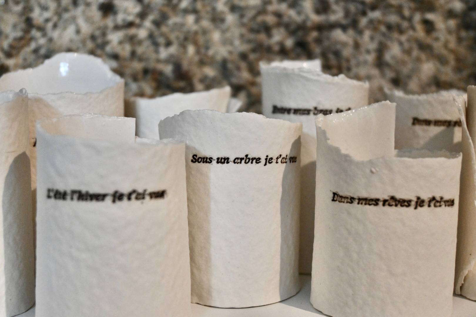 Passage secret - stage papier porcelaine -  pièces cuites en porcelaine papier pour l'univers de la décoration d'intérieur .